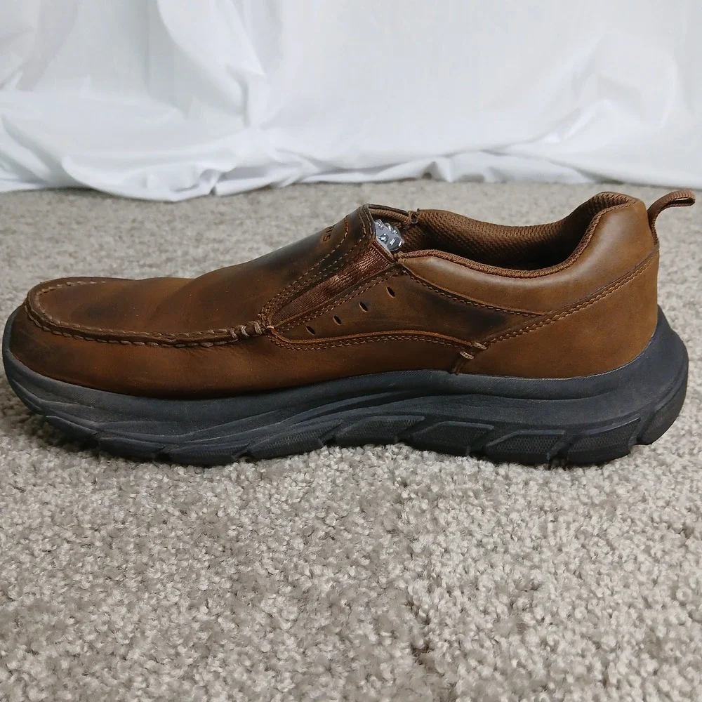 Skechers Mens 10.5 Extra Wide Fit Air cooled Brown Slip On Loafers 205312WW CDB